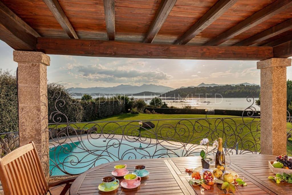 Villa Domus Ardea Capo Coda Cavallo Ngoại thất bức ảnh