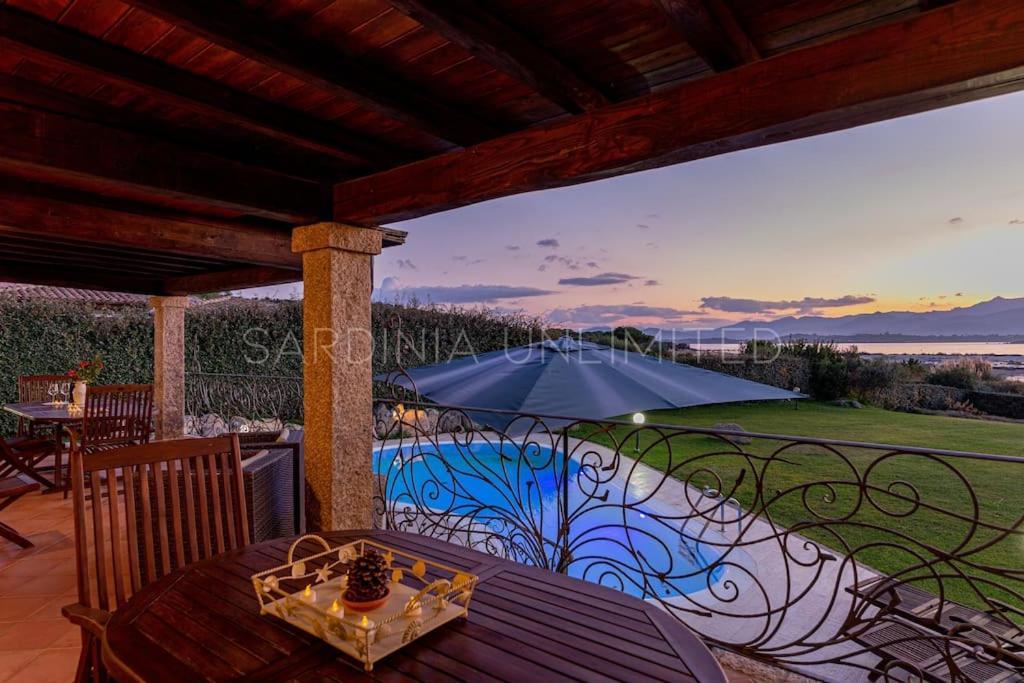 Villa Domus Ardea Capo Coda Cavallo Ngoại thất bức ảnh