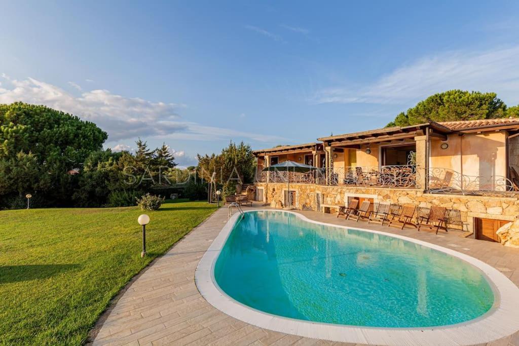 Villa Domus Ardea Capo Coda Cavallo Ngoại thất bức ảnh